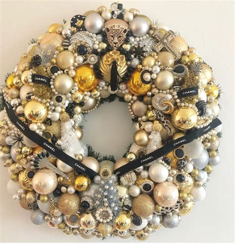 chanel wreath